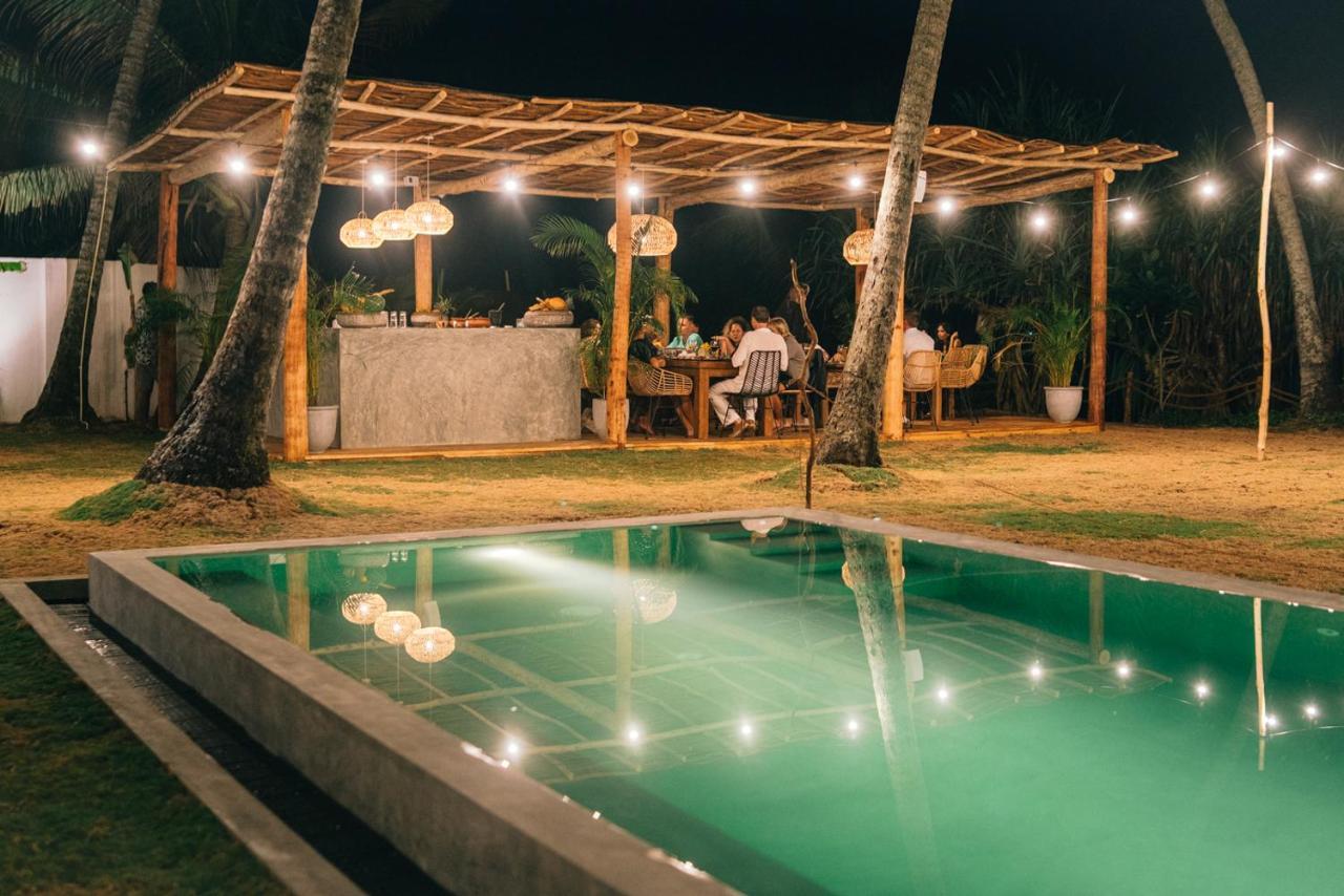 Dreamsea Sri Lanka Hotel Ахангама Екстериор снимка